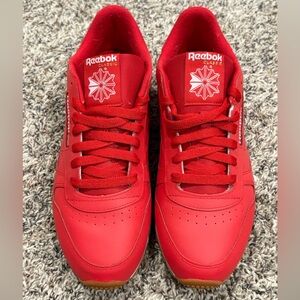 Reebok Men's Classic Leather Red Sneakers Size 9.5